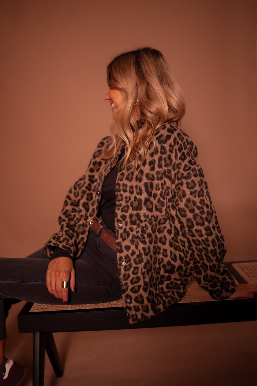 Dámská krátká bunda s leopardím vzorem | Dlouhý rukáv