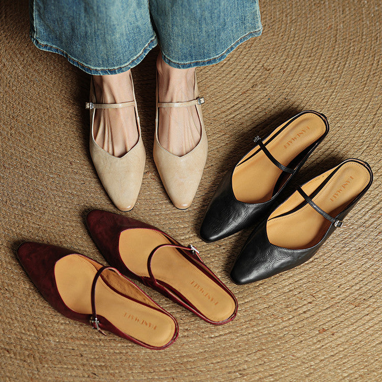 Women’s Pointed-Toe Low-Heel Pumps | With Strap