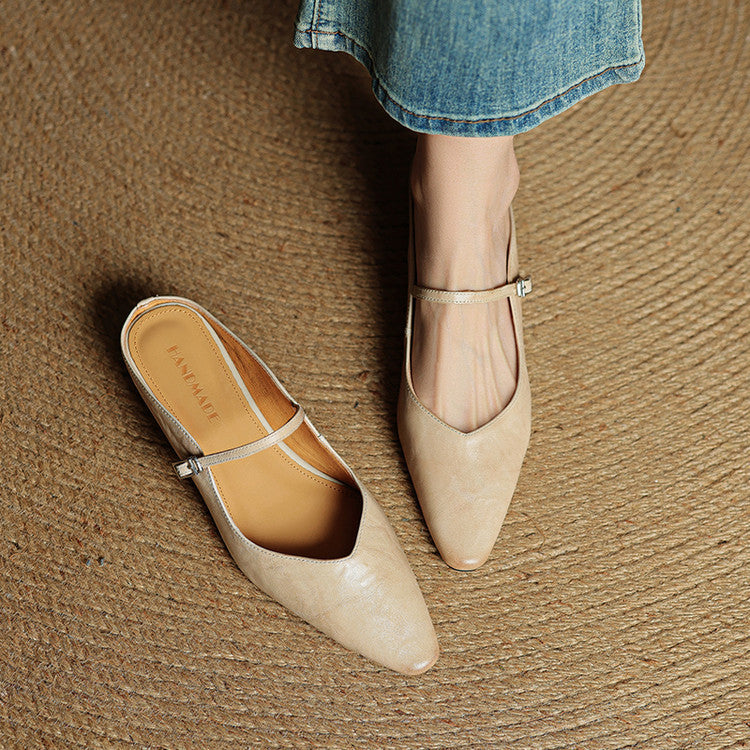 Women’s Pointed-Toe Low-Heel Pumps | With Strap