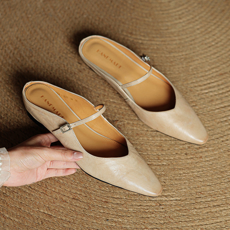 Women’s Pointed-Toe Low-Heel Pumps | With Strap