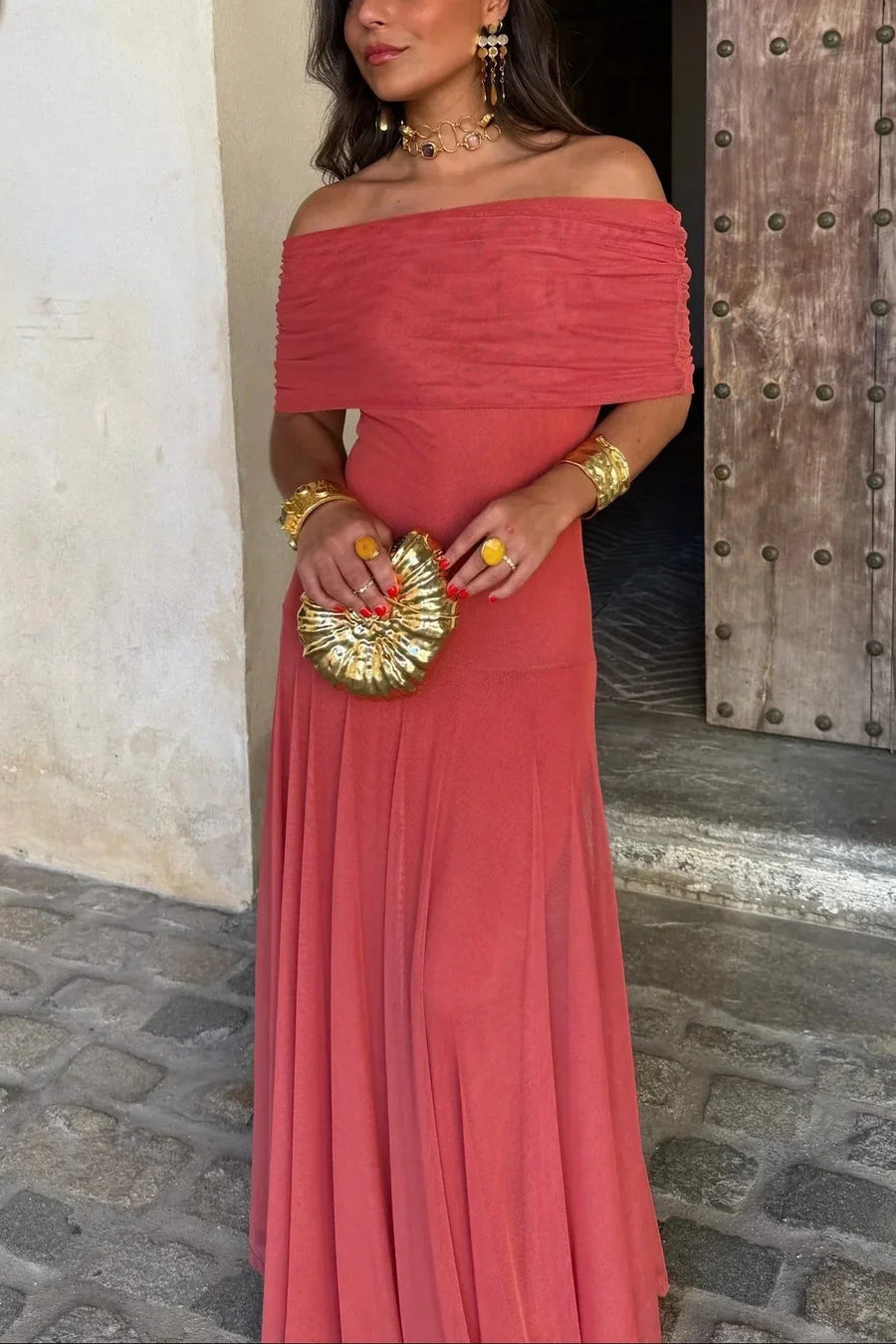 Dámské elegantní šaty s Carmen výstřihem | maxi